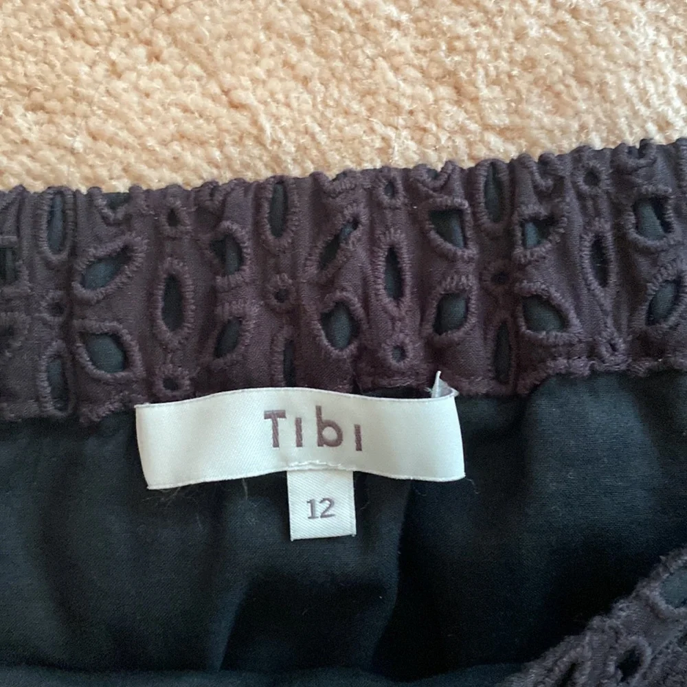 Tibi Eyelet Off Shoulder Top Size 12 Antonina - Picture 3 of 6